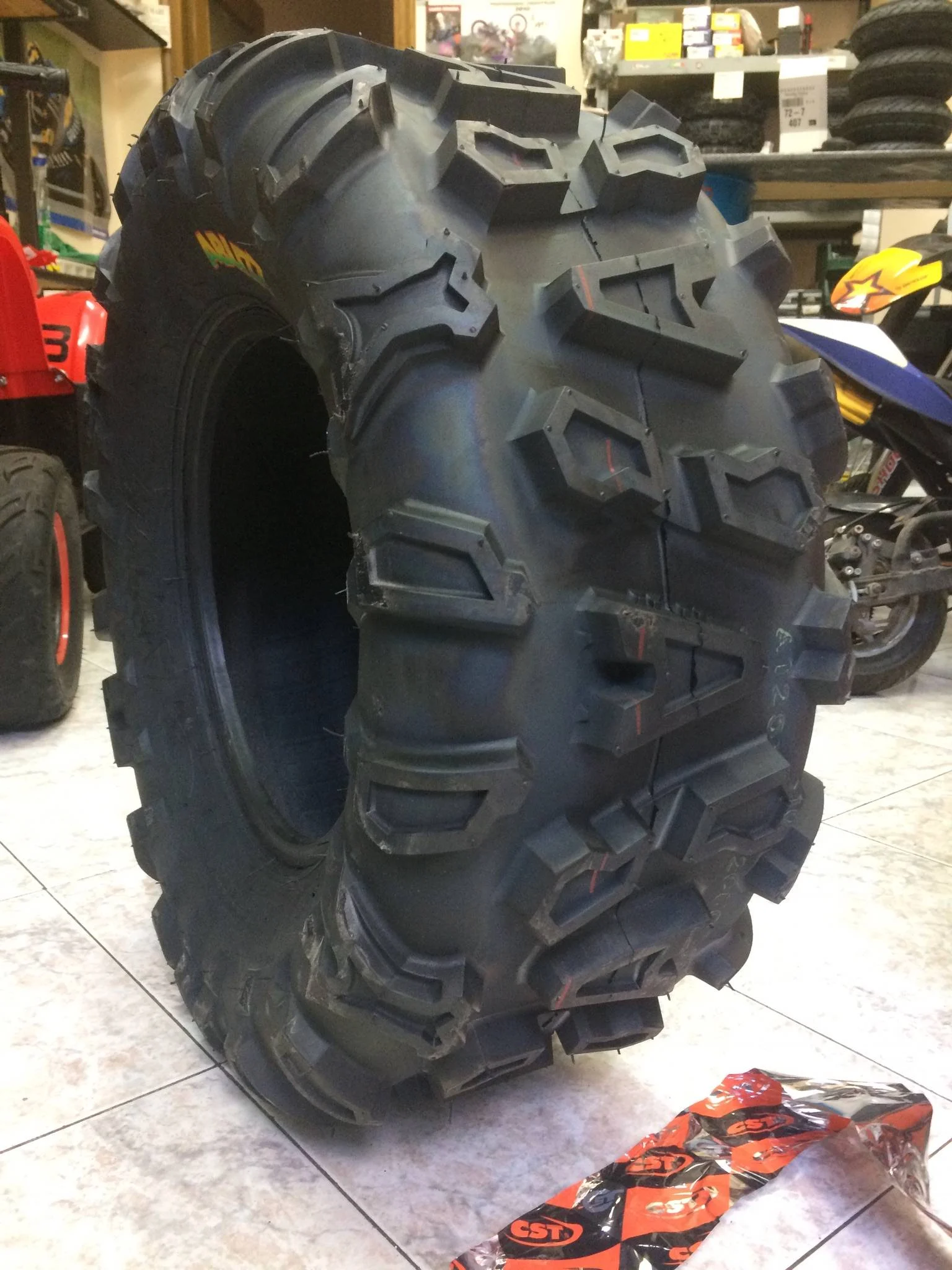 Coppia 2 gomme pneumatici quad 12″ CST abuzz 25×8-12, foto 2