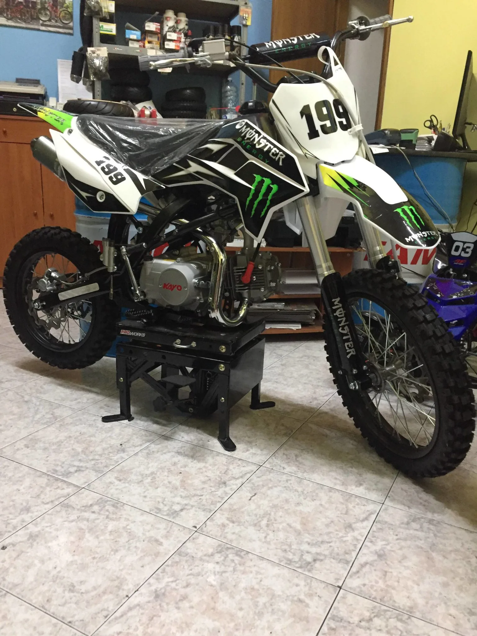 Pit bike Kayo 125cc 4T, 4 marce, ruota 14″ 17″ Monster