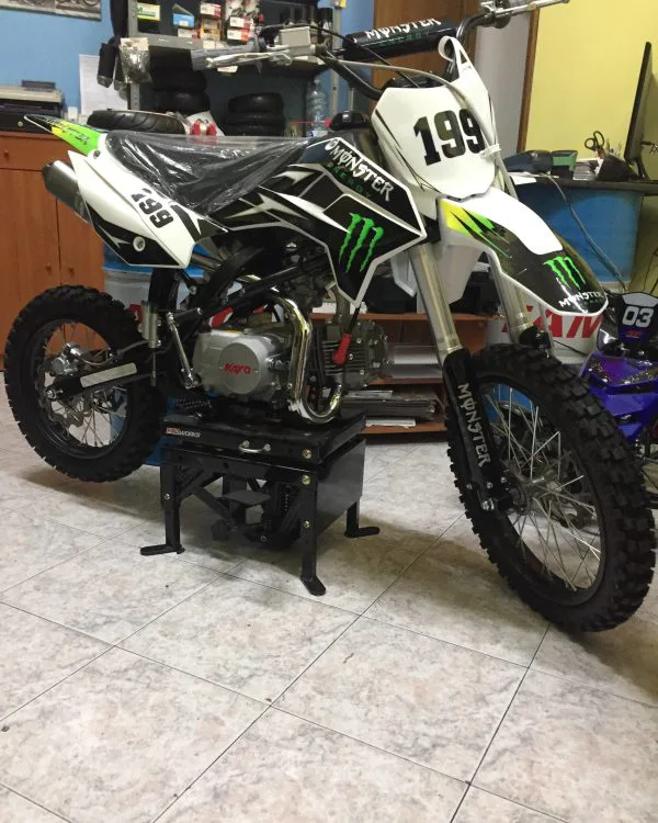 Pit bike Kayo 125cc 4T, 4 marce, ruota 14″ 17″ Monster