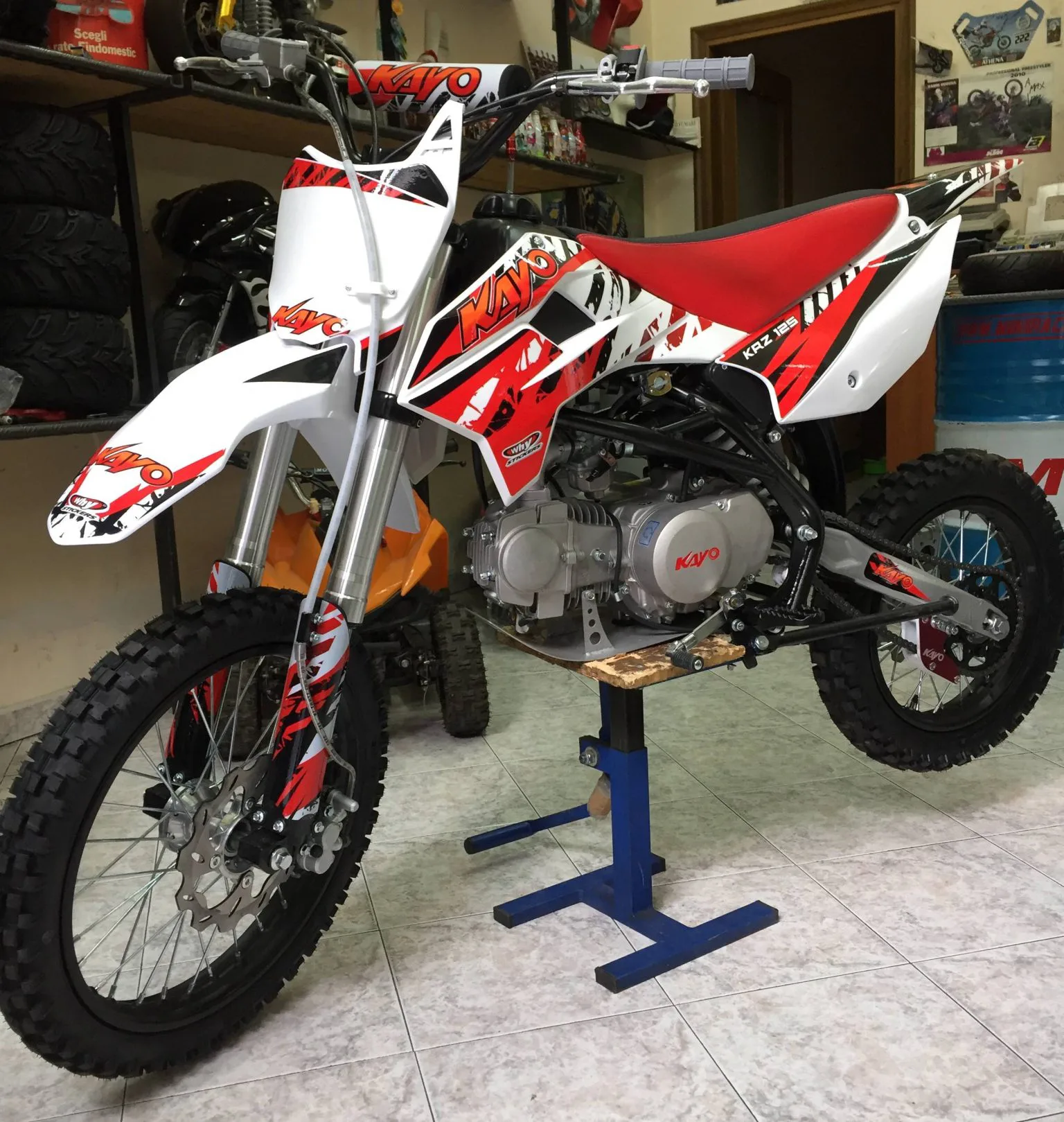 Pit bike Kayo 125cc 4T, 4 marce, ruota 14″ 17″ Monster, foto 4