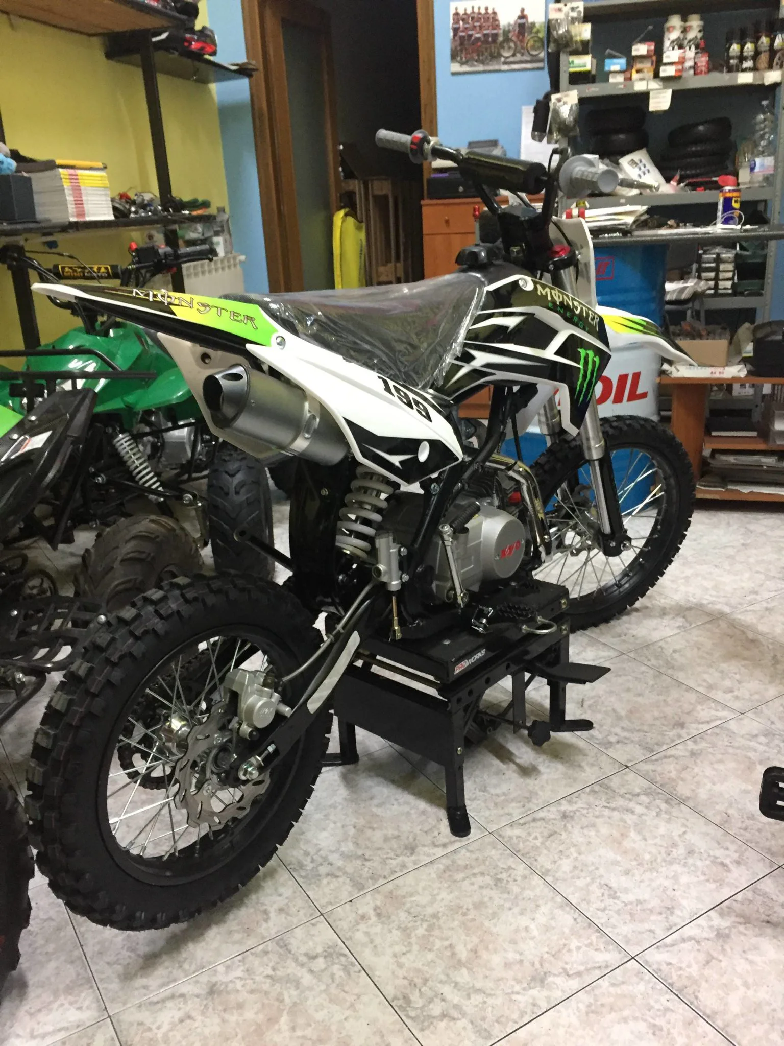 Pit bike Kayo 125cc 4T, 4 marce, ruota 14″ 17″ Monster, foto 2