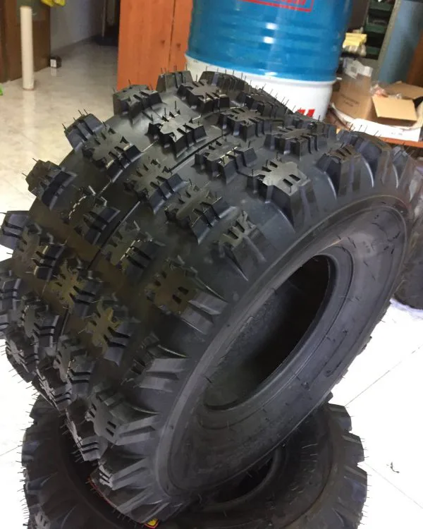 Gomma pneumatico quad 9″ CST ambush 20x11-9