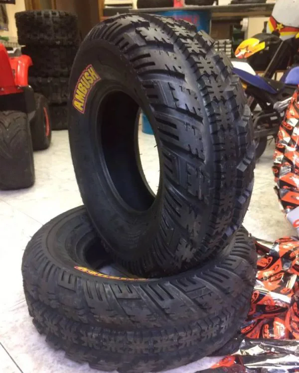 Coppia 2 gomme pneumatici quad 10″ CST ambush 21×7-10