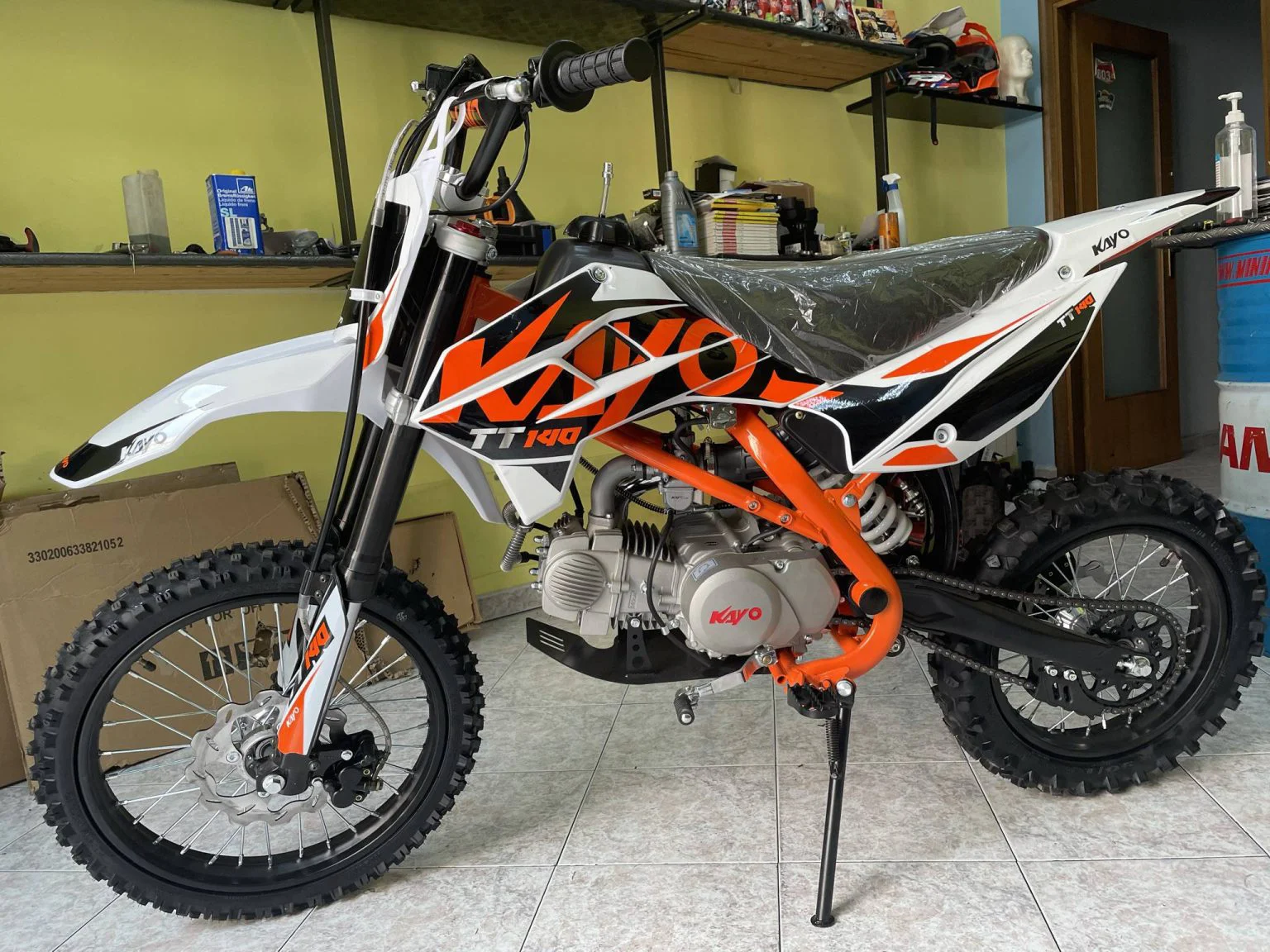 Pit bike Kayo 140cc 4T, 4 marce, ruota 14″ 17″, foto 4