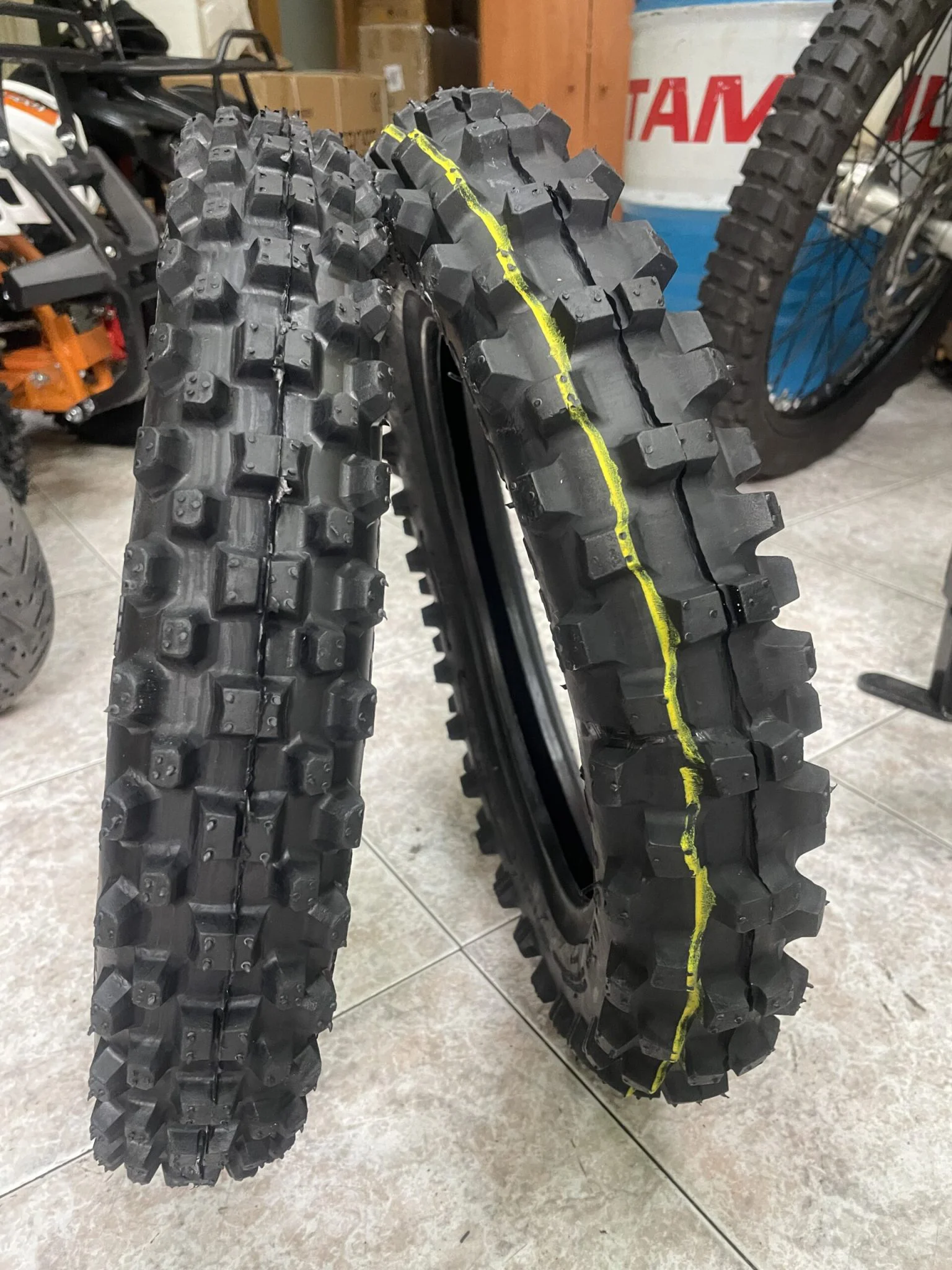 Coppia treno gomme cross awina 60/100-14 e 80/100-12, foto 3
