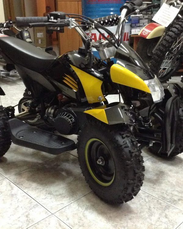 Mini quad Cobra 50cc 2T ruota 6″ avviamento elettrico luci telecomando