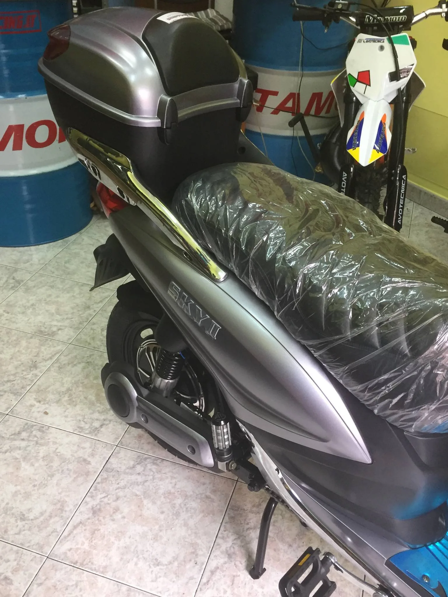 Bici scooter elettrico 250w omologato per la circolazione stradale, foto 4