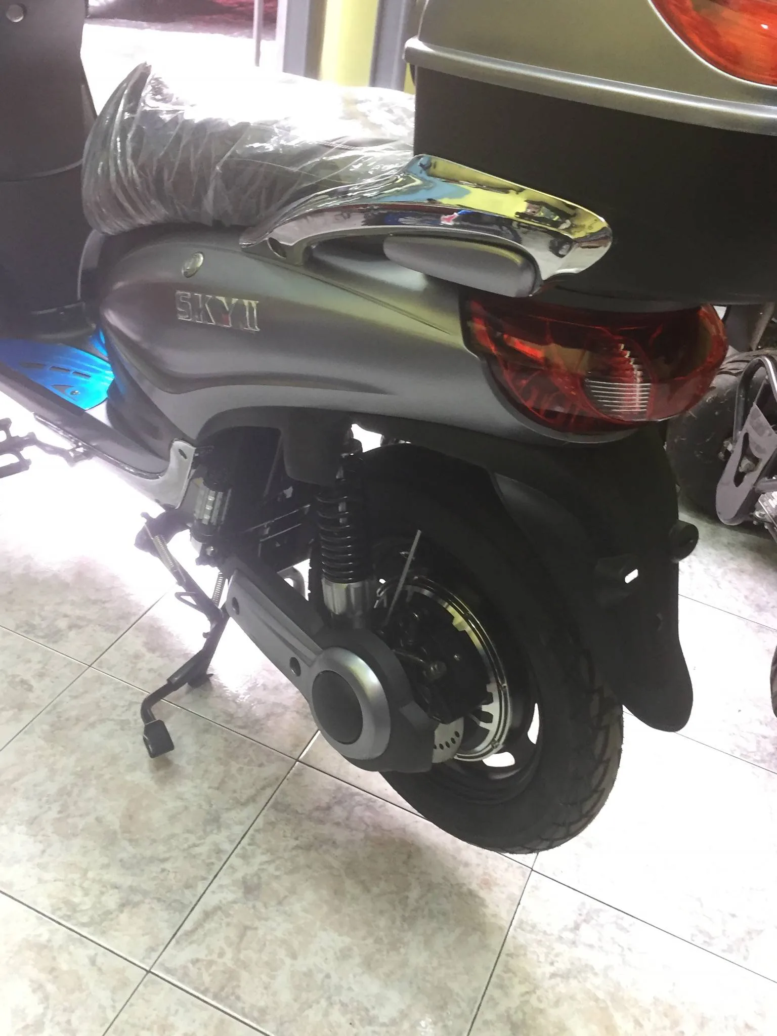 Bici scooter elettrico 250w omologato per la circolazione stradale, foto 5