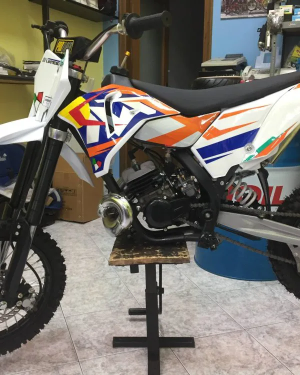 Mini cross 50cc 2T ruota 14″ 12″ XXL avviamento a pedale, carburatore 18