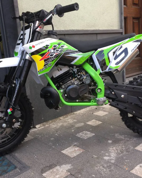 Mini cross 50cc 2T ruota 10″ 12″avviamento a pedale, carburatore 18