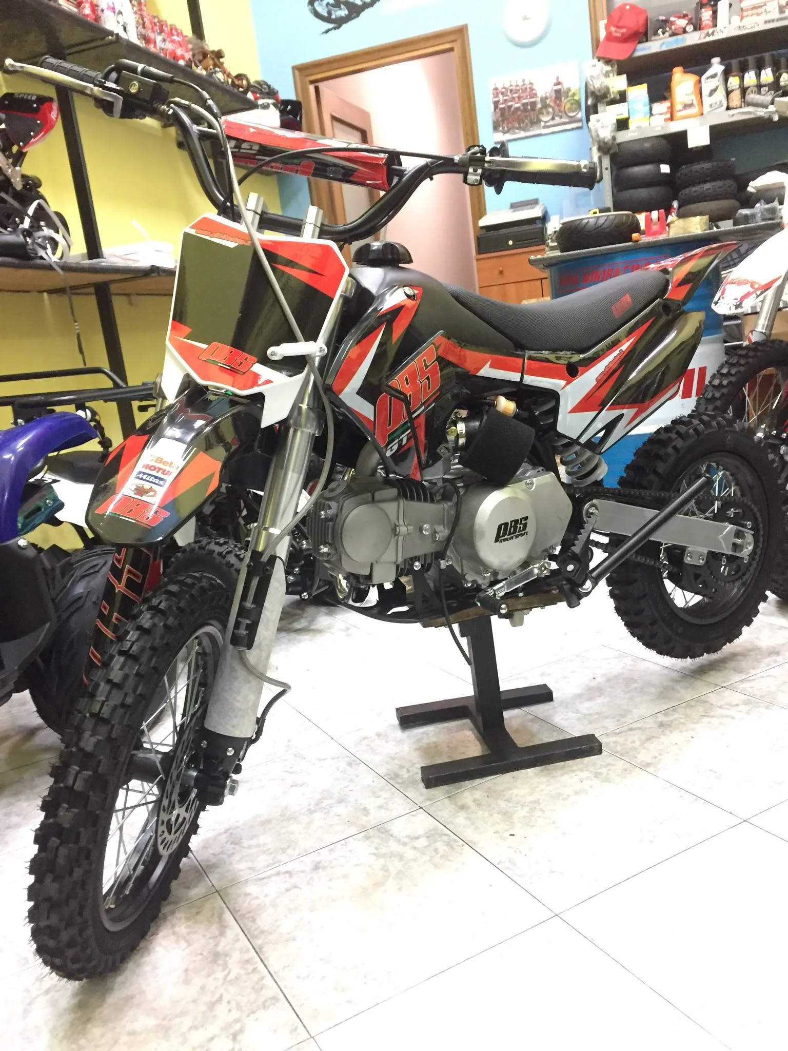 Pit bike PBS GT 125cc 4T ruota 14″ 12″ MY 2023
