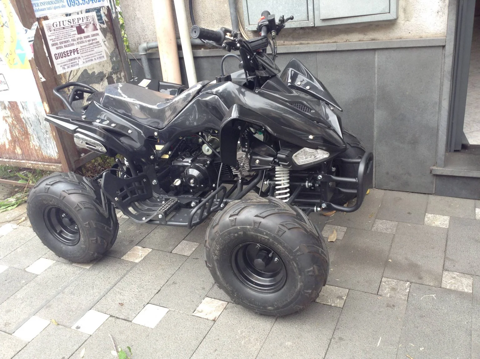 Quad Yama Look 125cc 4T ruota 7″ avviamento elettrico, luci, telecomando, retromarcia, foto 11