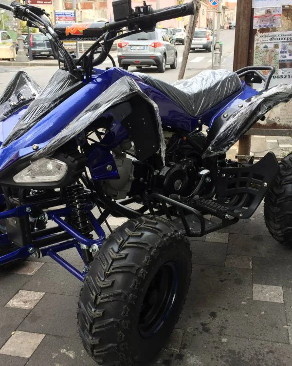Quad Yama Look metallizzato 125cc 4T ruota 7″ avviamento elettrico, luci, telecomando, retromarcia