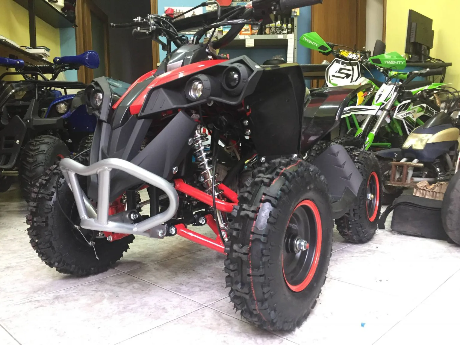 Mini quad Ranegade 50cc 2T ruota 6″, foto 2