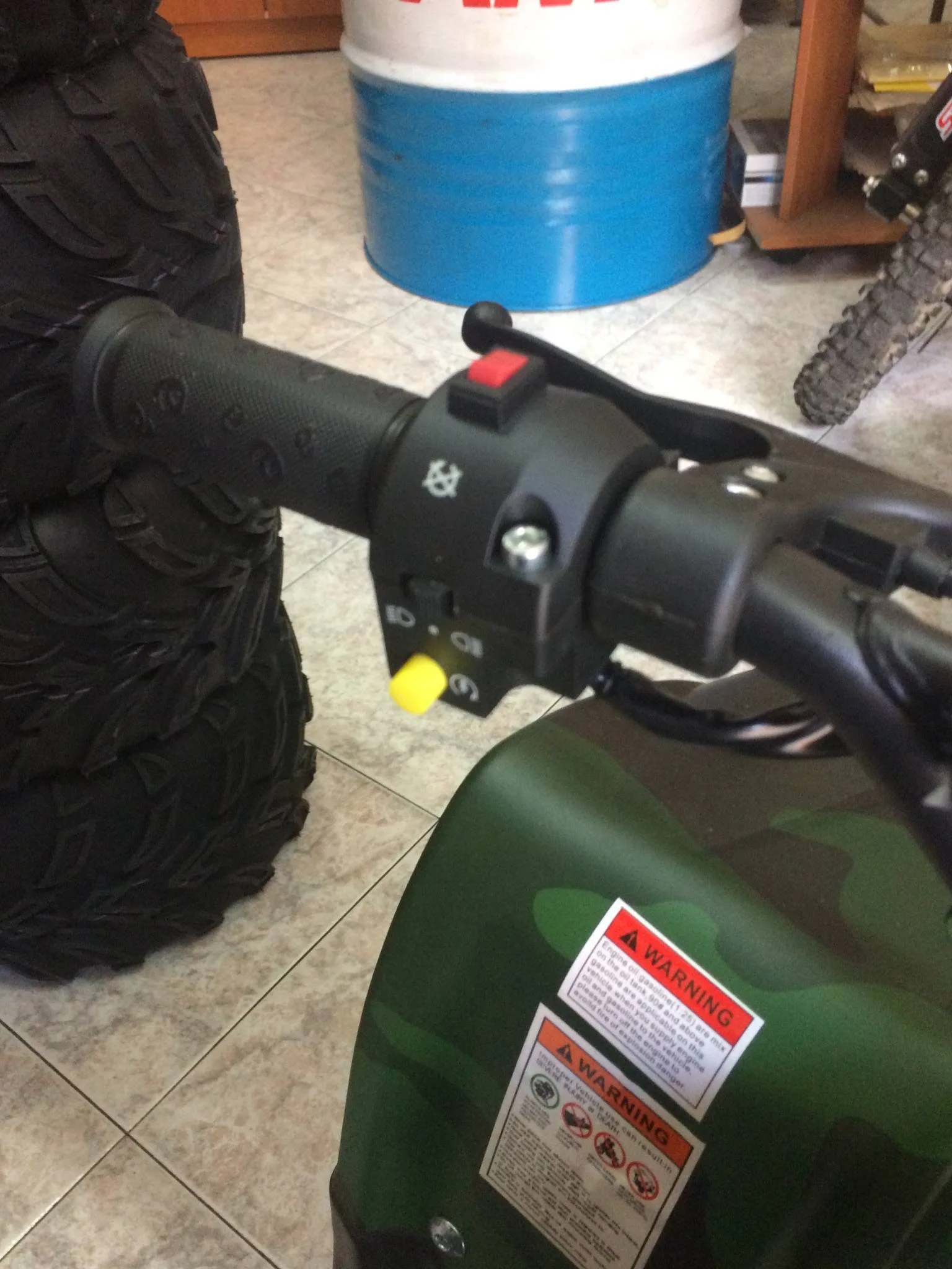 Mini quad Tiger 50cc 2T ruota 6″ avviamento elettrico luci telecomando, foto 4