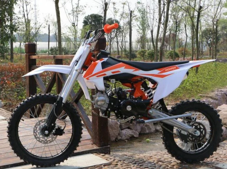 Pit bike Zeus 125cc 4T, 4 marce, ruota 14″ 17″ MY 2022 YX, foto 4