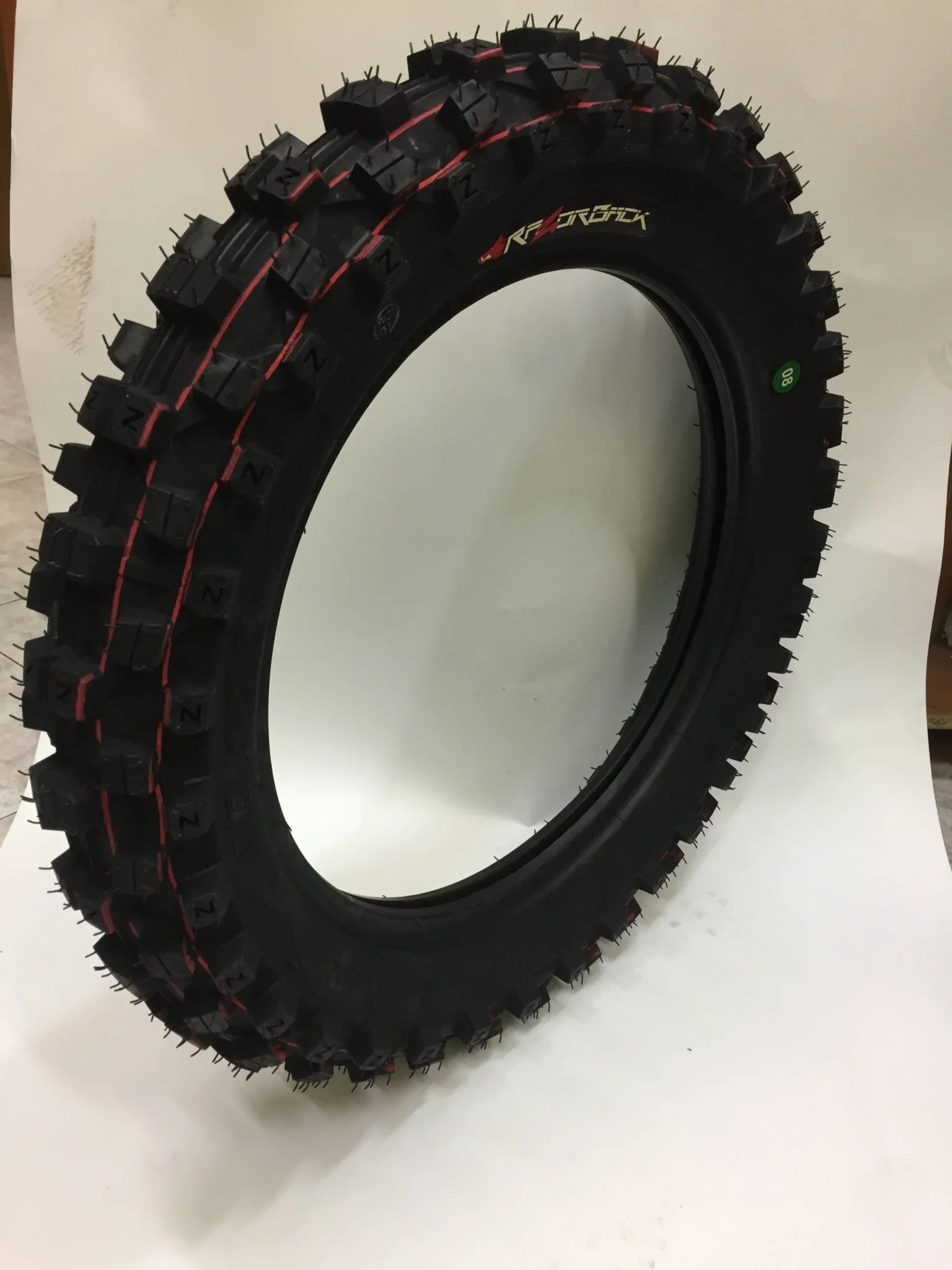 Gomma pneumatico cross 90/100-14 razorback feral