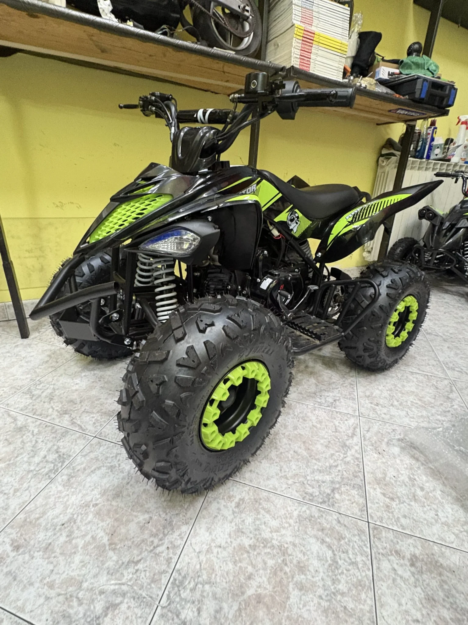 Quad Explorer 110cc 4T ruota 7″ avviamento elettrico, luci, telecomando, retromarcia, foto 3