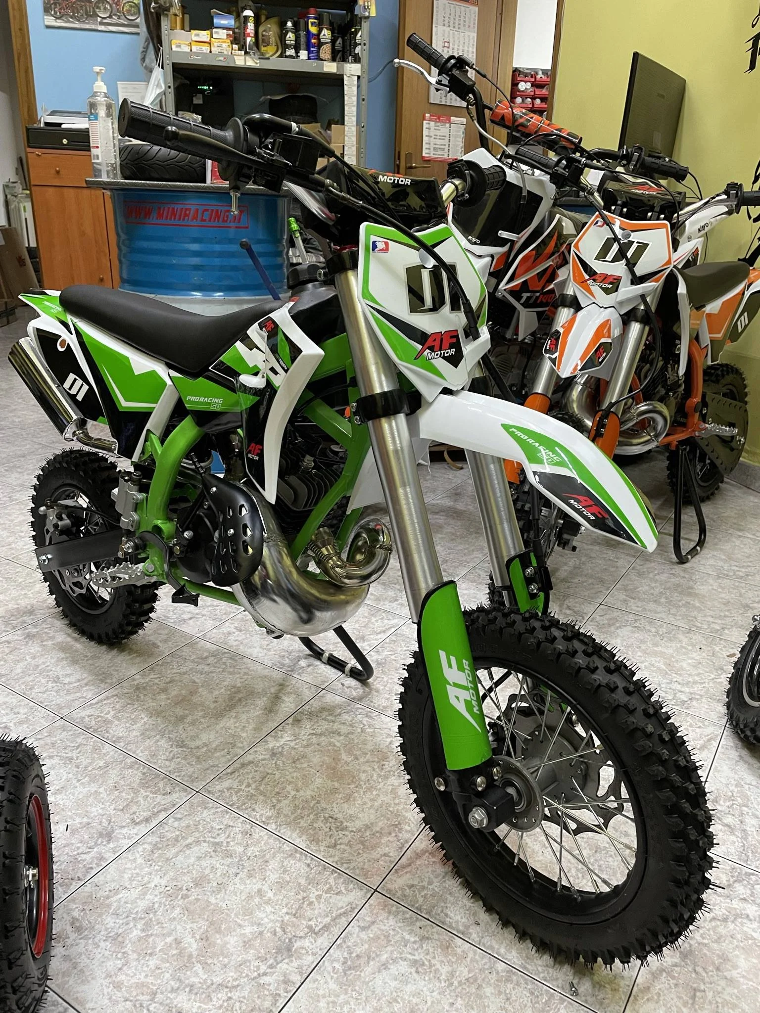 Mini cross 50cc 2T ruota 14″ 12″ avviamento a pedale, carburatore 18, foto 3